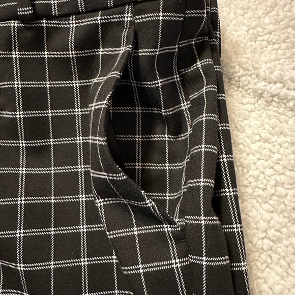 Pristine black and white checkered BR pants. - Picture 8 of 9